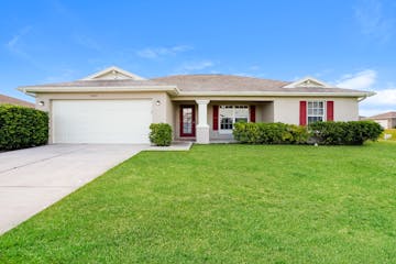 1609 NE 2nd Ave Cape Coral, FL 33909